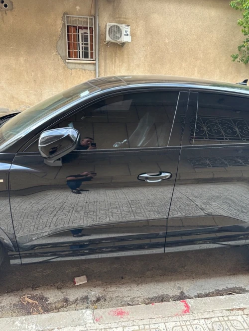 Audi Q3 2023 S ling