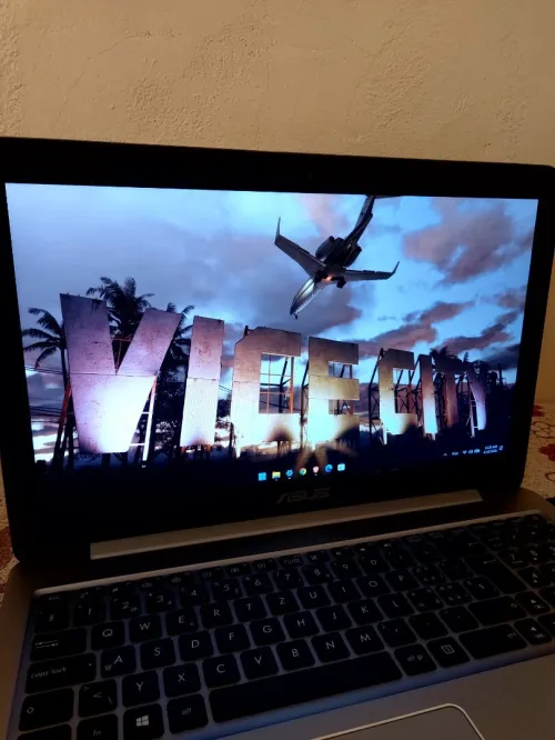 ASUS ZenBook