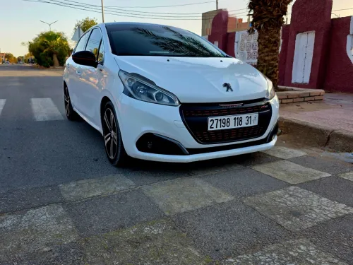 Peugeot 208 2018 