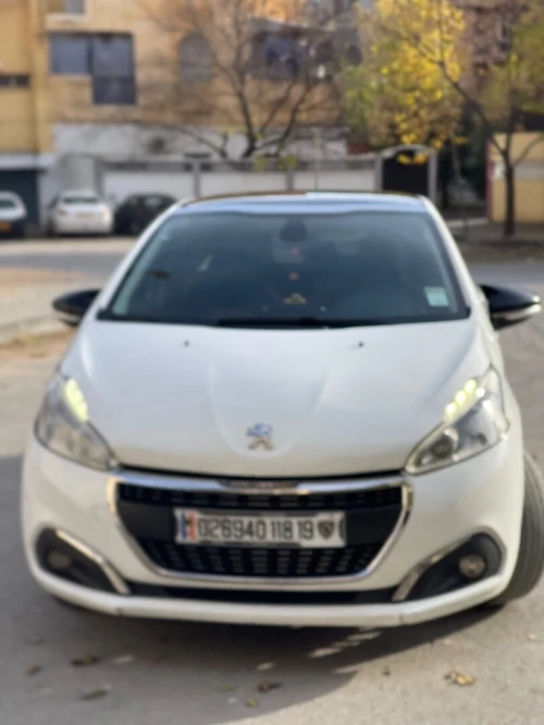 Peugeot 208 2018 208