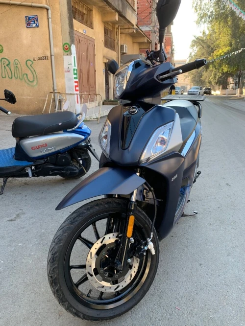 SYM SYMPHONIE ST200 2025