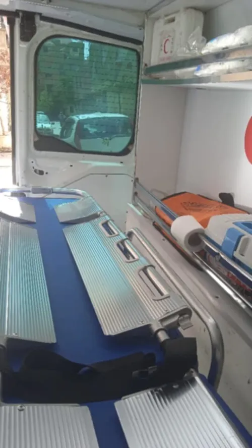 سيارة إسعاف ambulance