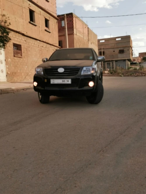 Toyota Hilux 2015 LEGEND SC 4x4