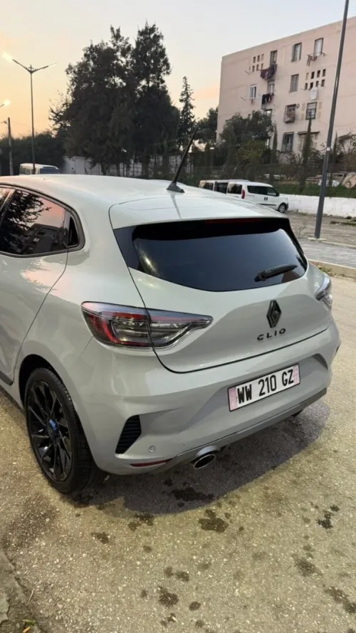 Renault Clio 5  2025 