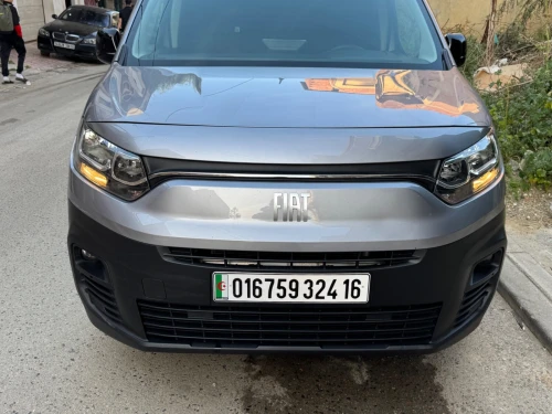 Fiat Doblo 2024 Italie