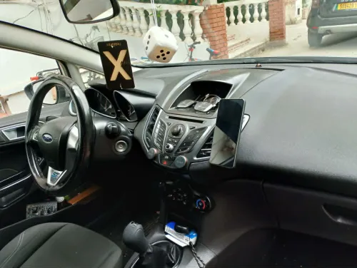 Ford Fiesta 2014 Tentation ST (1.25)*