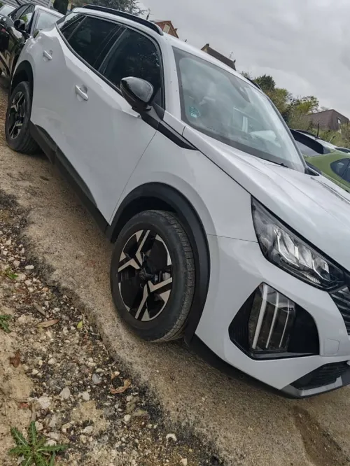 Peugeot 2008 2025 Allure Pack