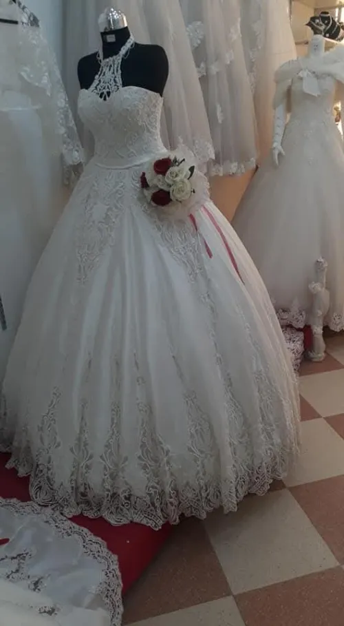 Vente Robes blanches et autres
