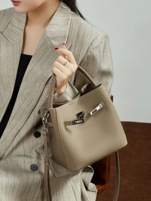 Sac seau cuir pleine fleur femme 2026 chic polyvalent main bandoulière
