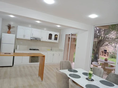 Location vacances Appartement Niveau de villa F3 Alger Ain taya