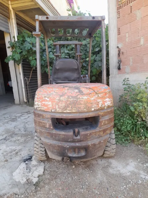 Klark TOYOTA 3T 1998