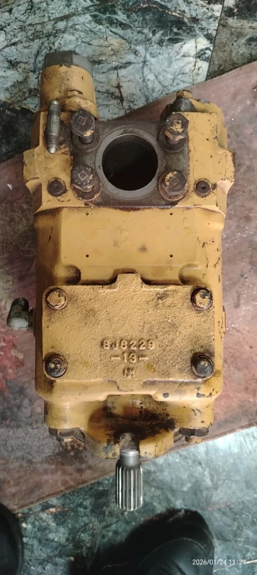 Pompe hydraulique  cat 14g