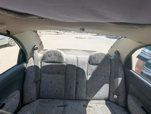 Mazda 323 2000 323