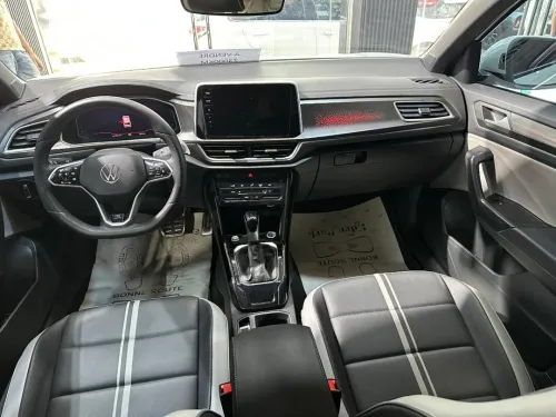 Volkswagen T-Roc 2025 R-Line 