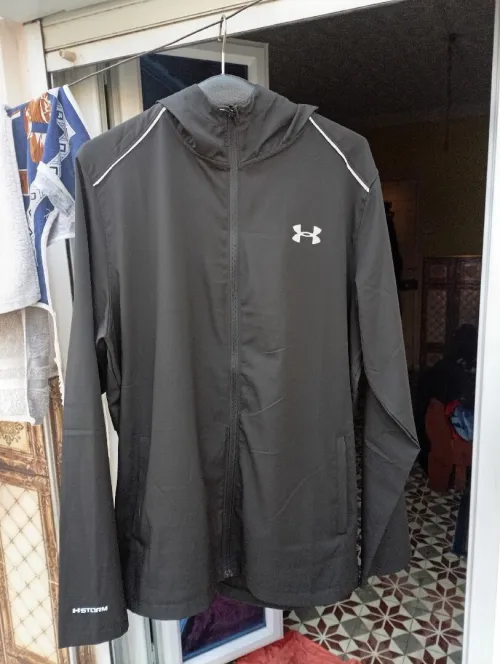 Capuche under armor neuve taille xxl