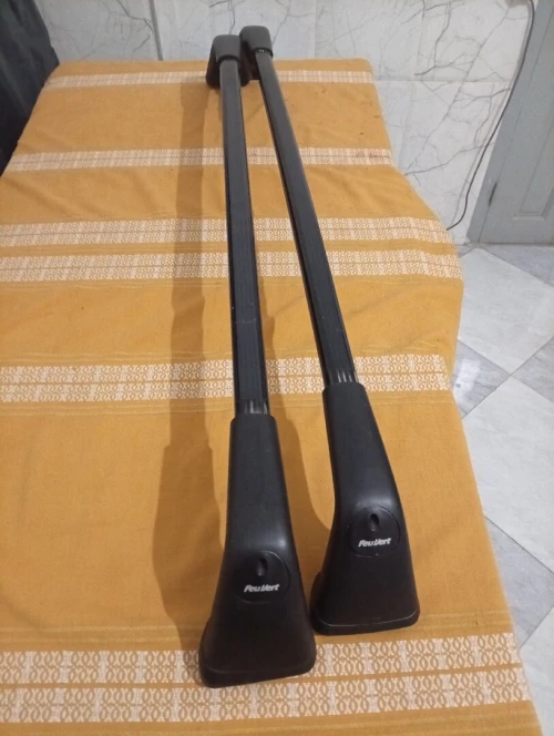 Barre de toit noir de marque feuver