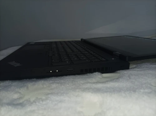 Lenovo laptop workstation