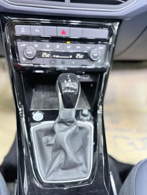 Volkswagen Tahru 2026 XR