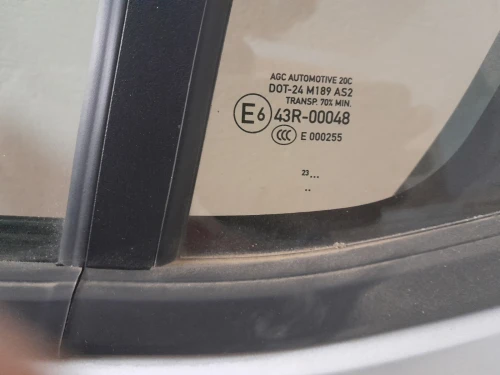 Porte gauche opel corsa 2023 original de France