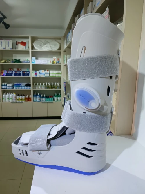 BOTTE DE MARCHE PNEUMATIQUE 17"