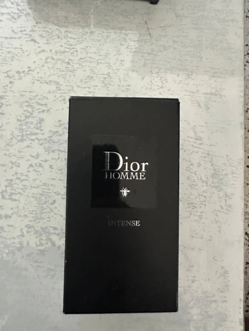 A vendre des Flacons vide de parfum original