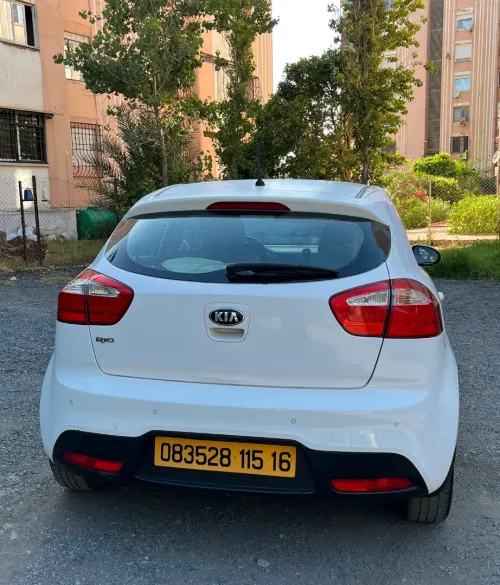 Kia Rio 5 portes 2015 Rio 5 portes