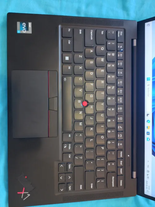 Lenovo X1 Carbon i7 13eme génération, 