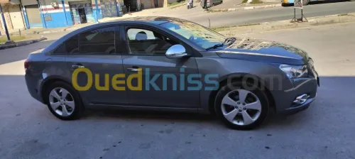 Chevrolet Cruze 2012 LT