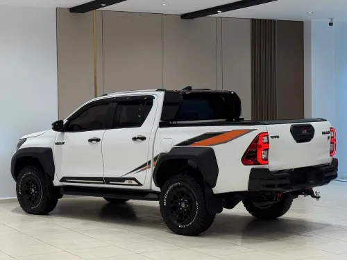 Toyota HILUX FULL OPTIONS 2025 GR SPORT