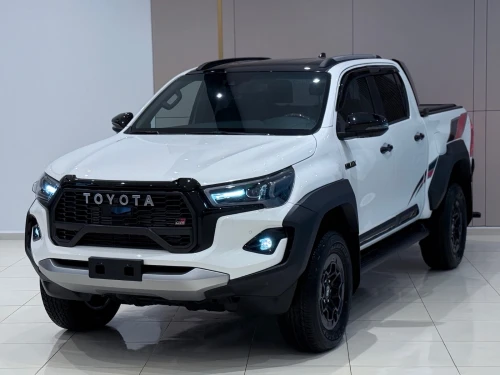 Toyota Hilux FULL OPTIONS 2025 GR SPORT