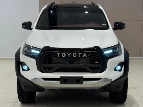 Toyota HILUX FULL OPTIONS 2025 GR SPORT