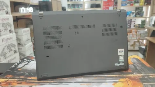 Lenovo thinkPad T14 i5 10e 16 256