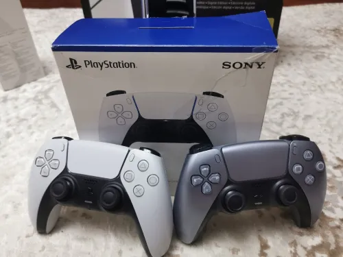 Playstation 5 slim digital 1 To