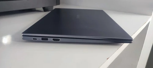 HUAWEI MATEBOOK D14