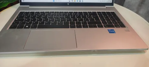 HP EliteBook 650 G10