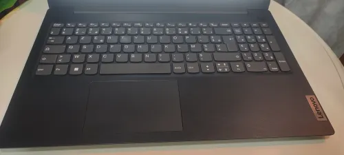 LENOVO V15 G4