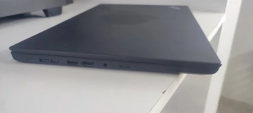 THINKPAD T15