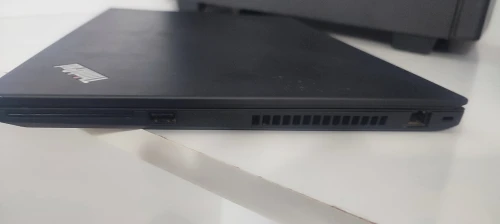THINKPAD T15