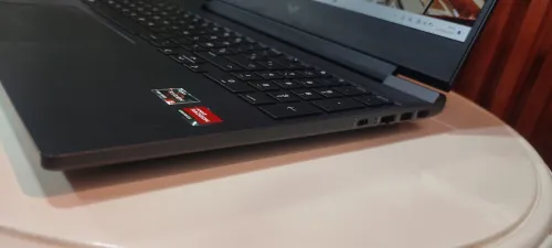 HP Victus