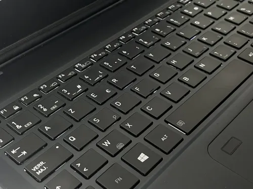Dynabook Toshiba TACTILE X360 | CORE i5-8250U | 8GB RAM | 256GB NVME SSD