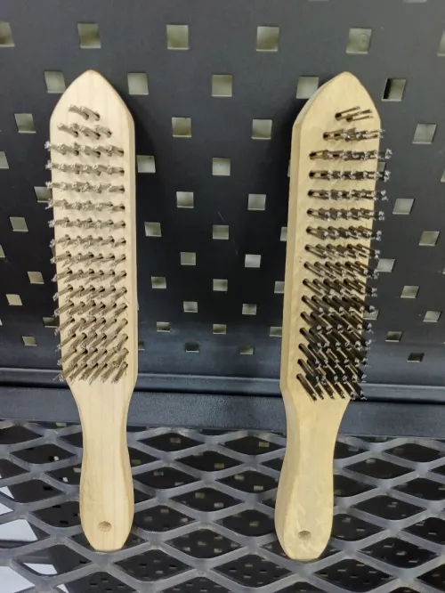 Brosse a main acier et inox