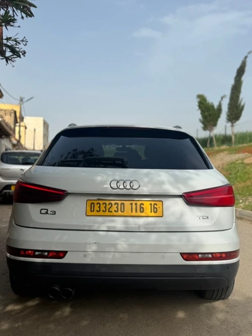 Audi Q3 2016 Ambition