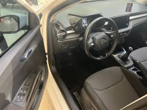 Skoda Fabia 2023 Embition plus