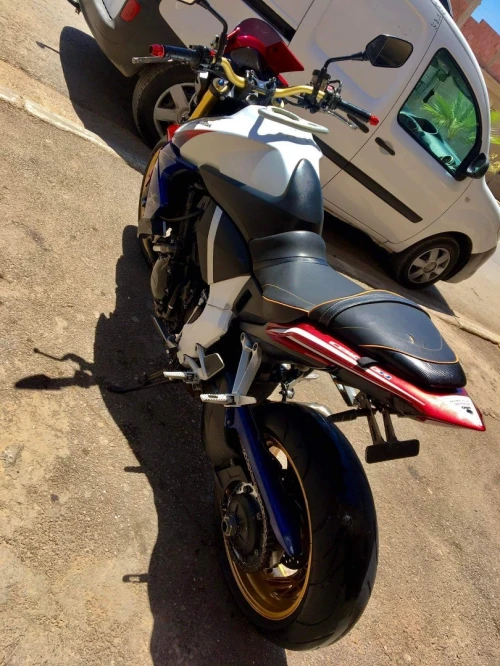 Honda CB1000R finition anniversaire 2014 2014