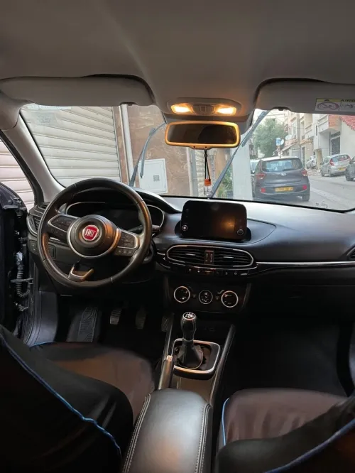 Fiat Tipo cross 2021 La toute option