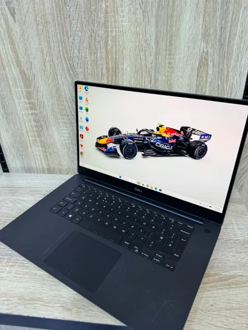 LAPTOP DELL XPS 15 7590 | i7-9750H | 16GB RAM DDR4 | 512GB SSD NVMe | NVidia GTX 1650 4GB VRAM