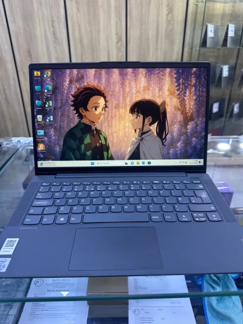 Lenovo 81 YH