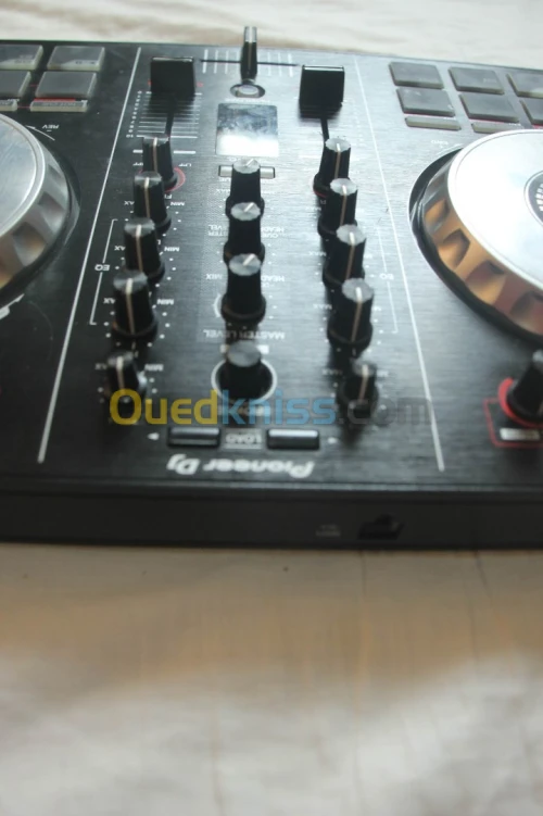 Contrôleur DDJ SB2 