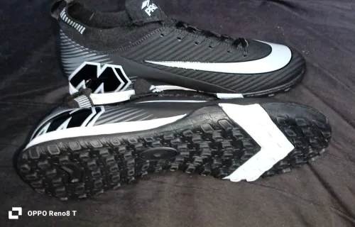Soulier nike GX3 phantom