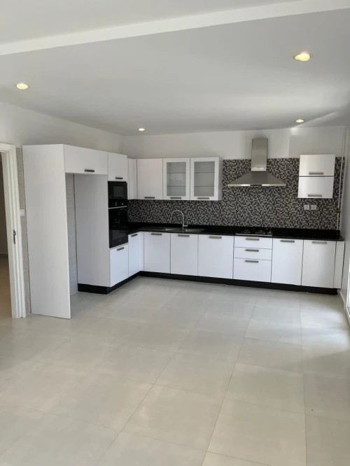 Location Appartement F4 Alger Hydra